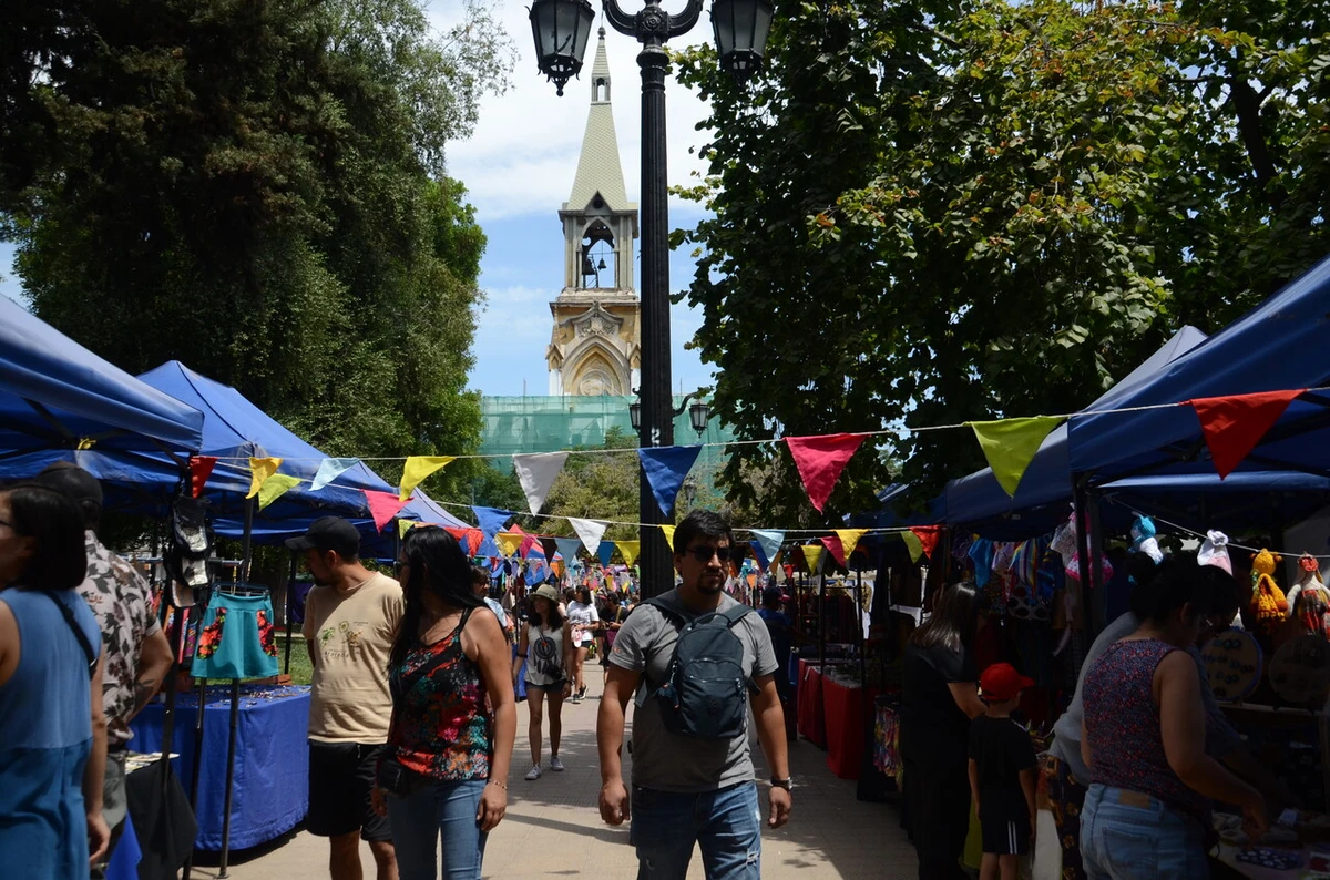 Barrio Yungay se prepara para histórica celebración número 186 del roto chileno con cueca, recorridos y talleres