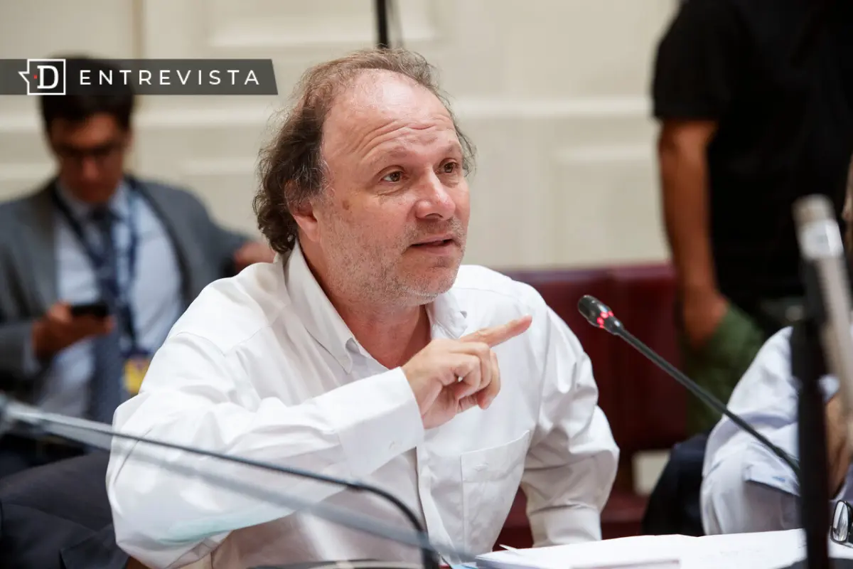 Senador de Urresti por permisología: “Se está rebajando el estándar ambiental para facilitar la inversión”