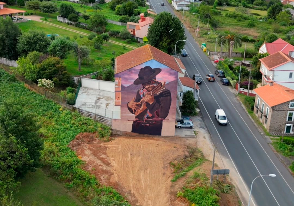 Cristóbal Persona, el artista que eleva a Chile a lo más alto: Su mural es elegido el mejor del mundo