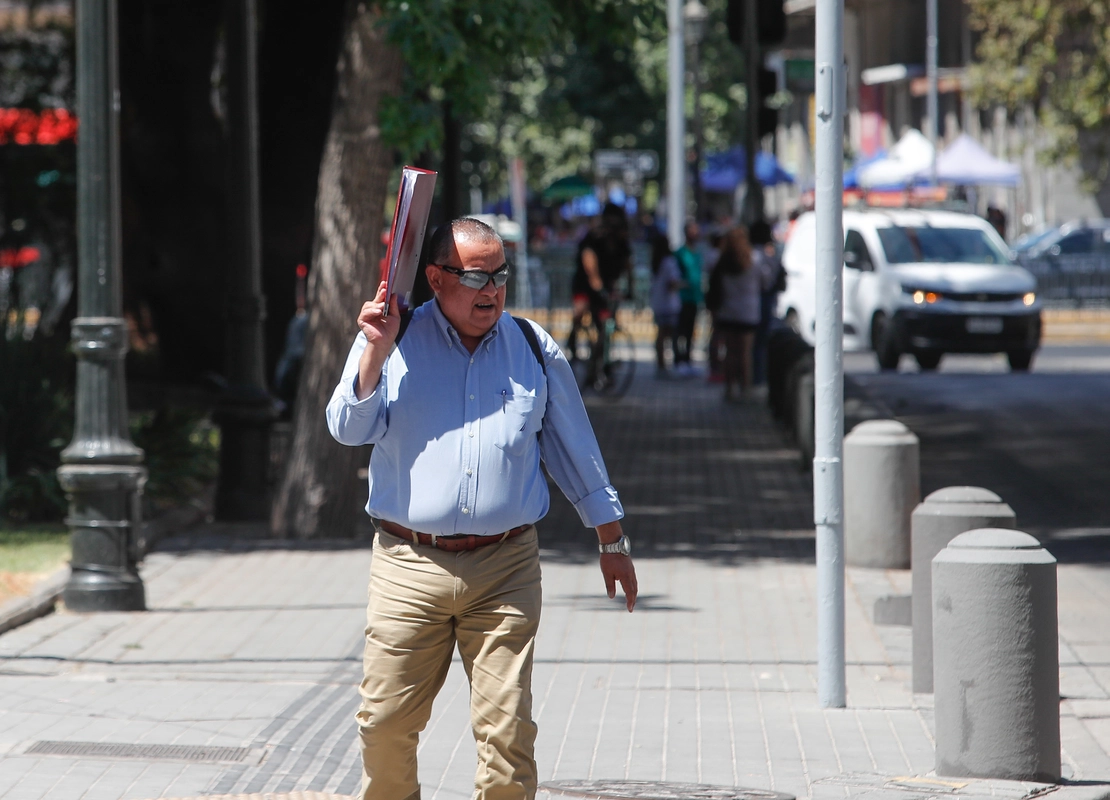 Santa Sofía de Cauquenes llegó al récord de temperatura: 42,2°C este domingo