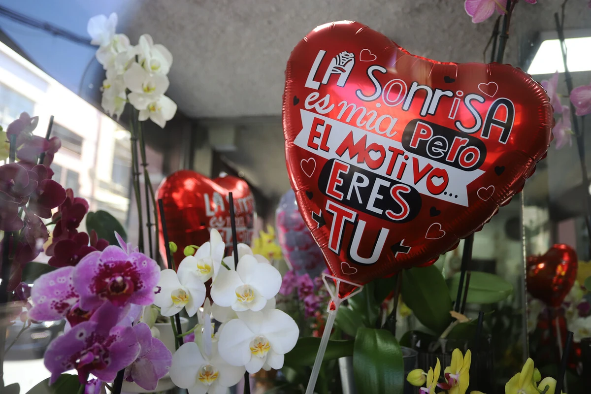 En la previa del 14 de febrero: Hoy se celebra el Día del Soltero, del Condón y del Amante