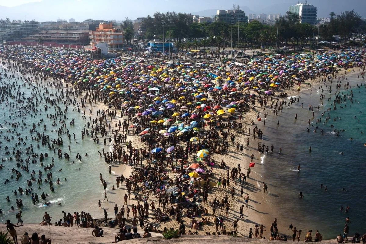 Río de Janeiro afectada por extrema ola de calor: Máximas sobre 40°C y sensación térmica cercana a 50°C