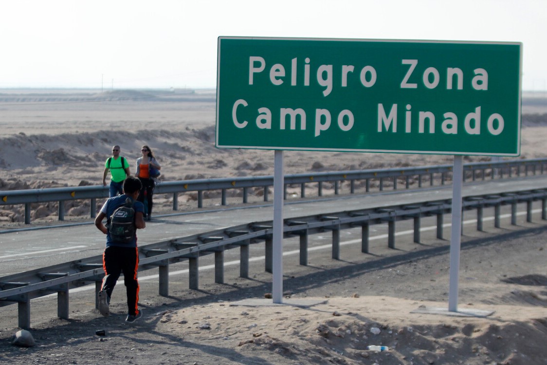 Un muerto y un herido tras explosión de una mina terrestre en la frontera de Chile con Perú