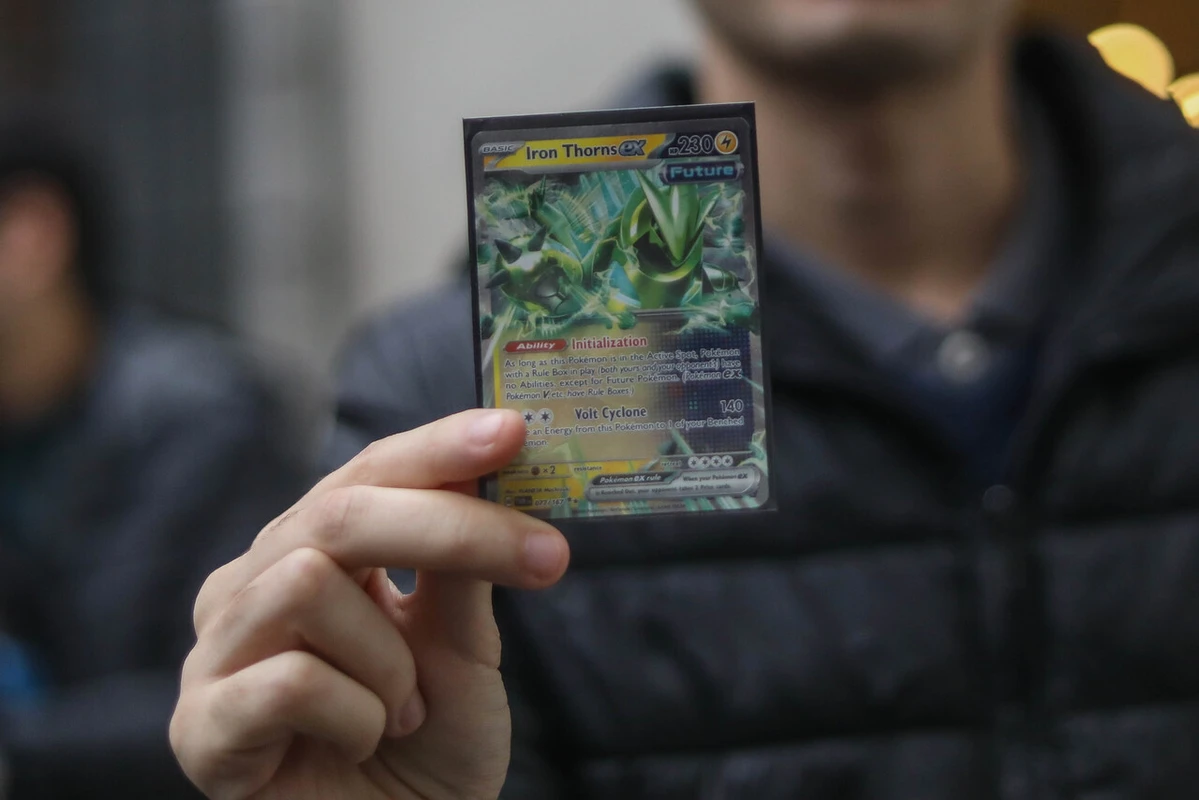 Atrapados en su pokebola: Pillan en Australia una banda que robaba cartas de Pokémon y Dragon Ball