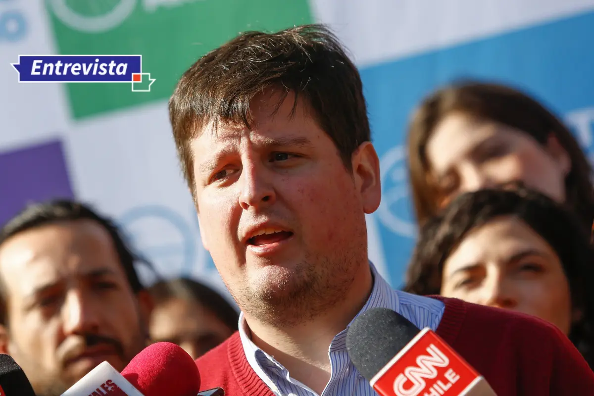 Andrés Couble, secretario general del FA: Las prioridades del partido son aborto, deudas educativas y Sistema Nacional de Cuidados