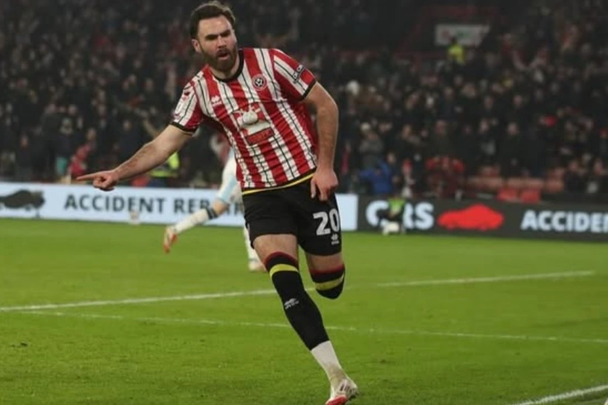 Brereton vive soñada jornada: Hace un gol y genera asistencia en triunfo del Sheffield United