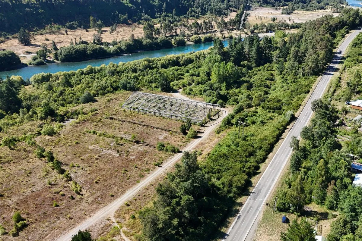 Obras actuales del proyecto de piscicultura en el río San Pedro / Créditos: Movimiento río San Pedro sin salmoneras