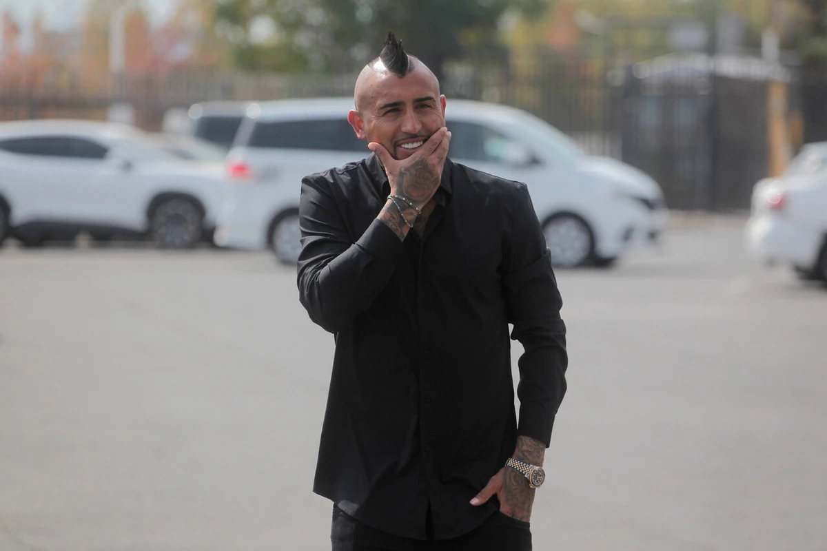 Arturo Vidal es sobreseído de acusación de abuso sexual: Fiscalía sigue investigando hechos tras fiesta de Colo Colo