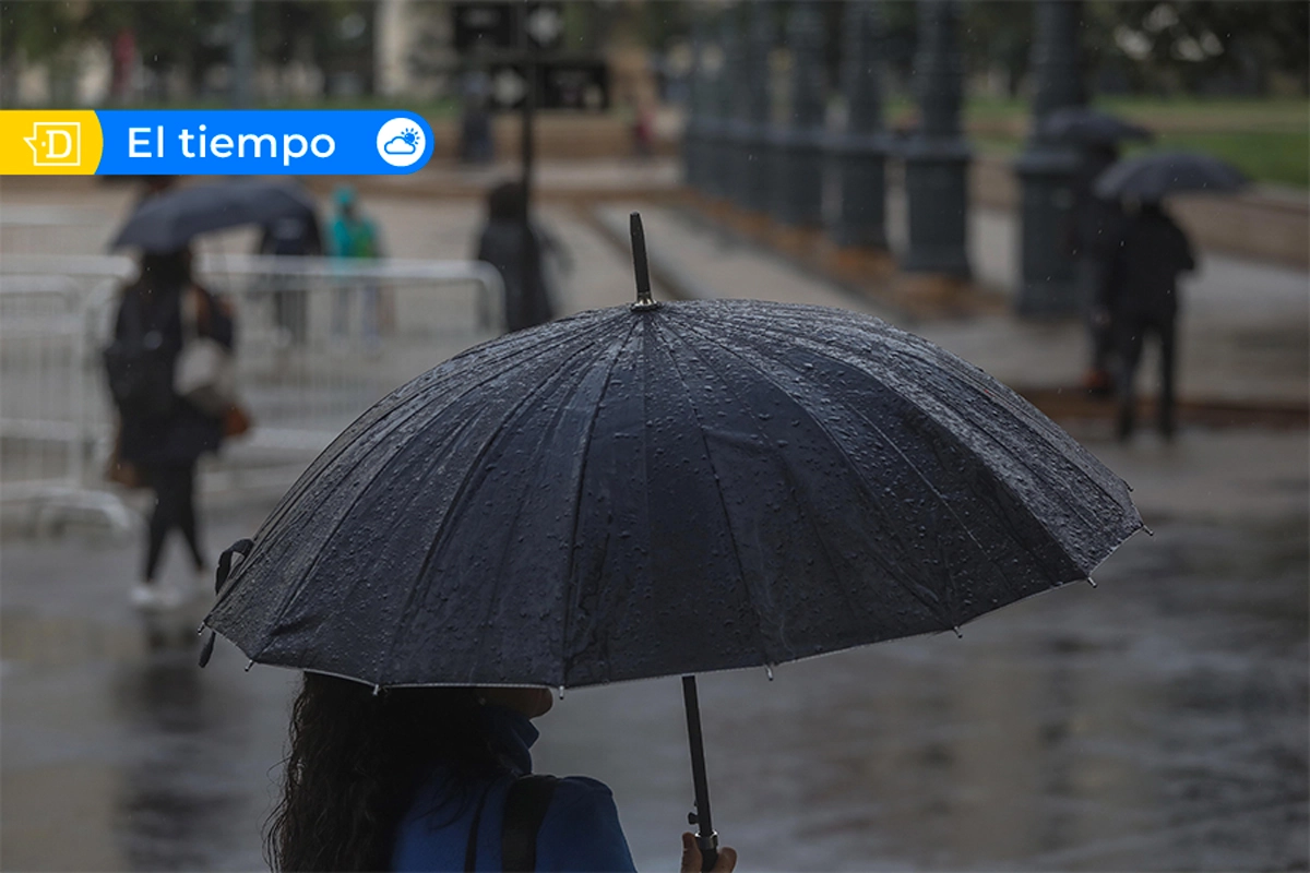 Lluvia en Santiago: Jaime Leyton anuncia más de 20 milímetros y mínimas cercanas a las 0°C en zonas de la capital