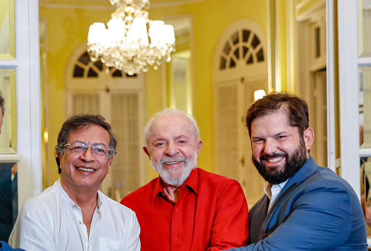 Presidente Boric viaja a China junto a Lula y Petro para estrechar lazos en medio de guerra comercial con EE.UU.
