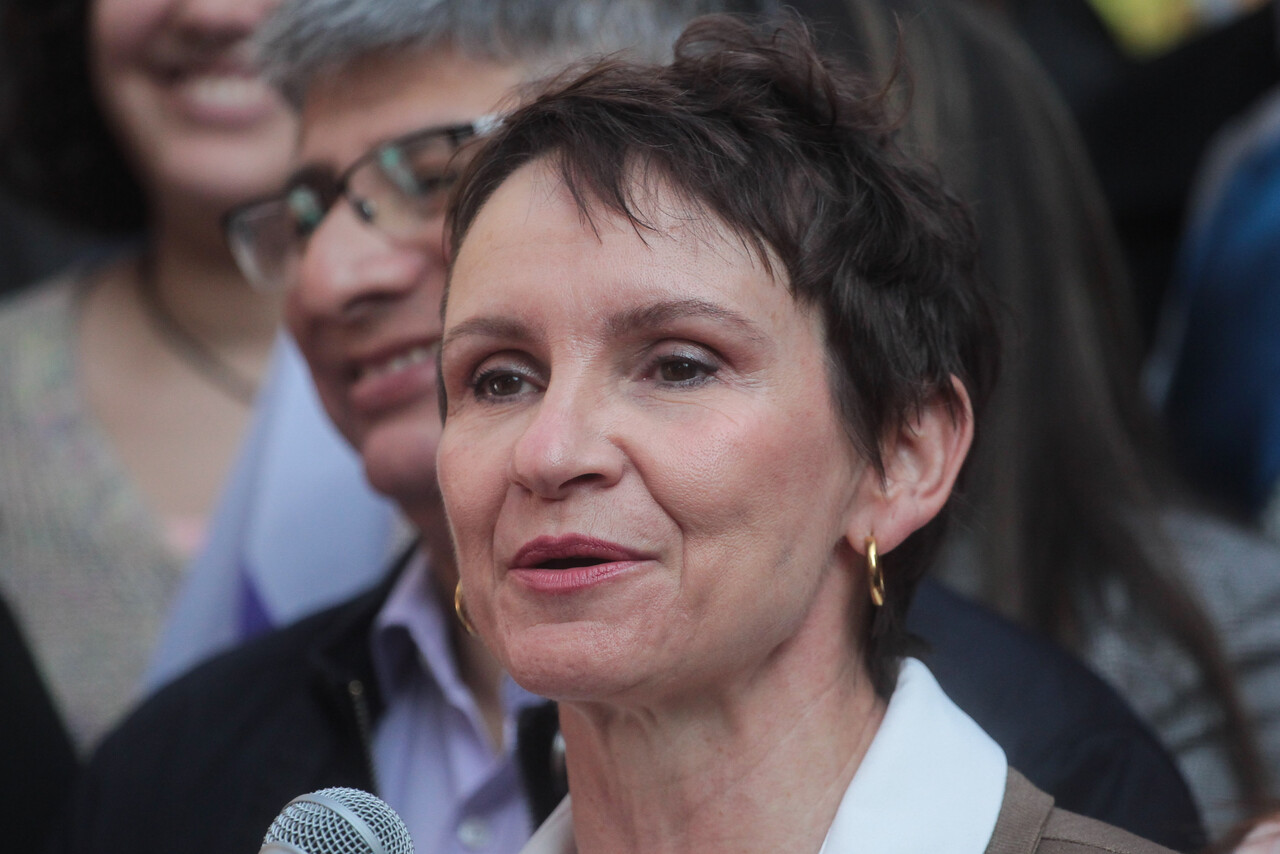 Carolina Tohá presenta a su equipo de campaña con Pía Mundaca de jefa y Ana Lya Uriarte en comité estratégico