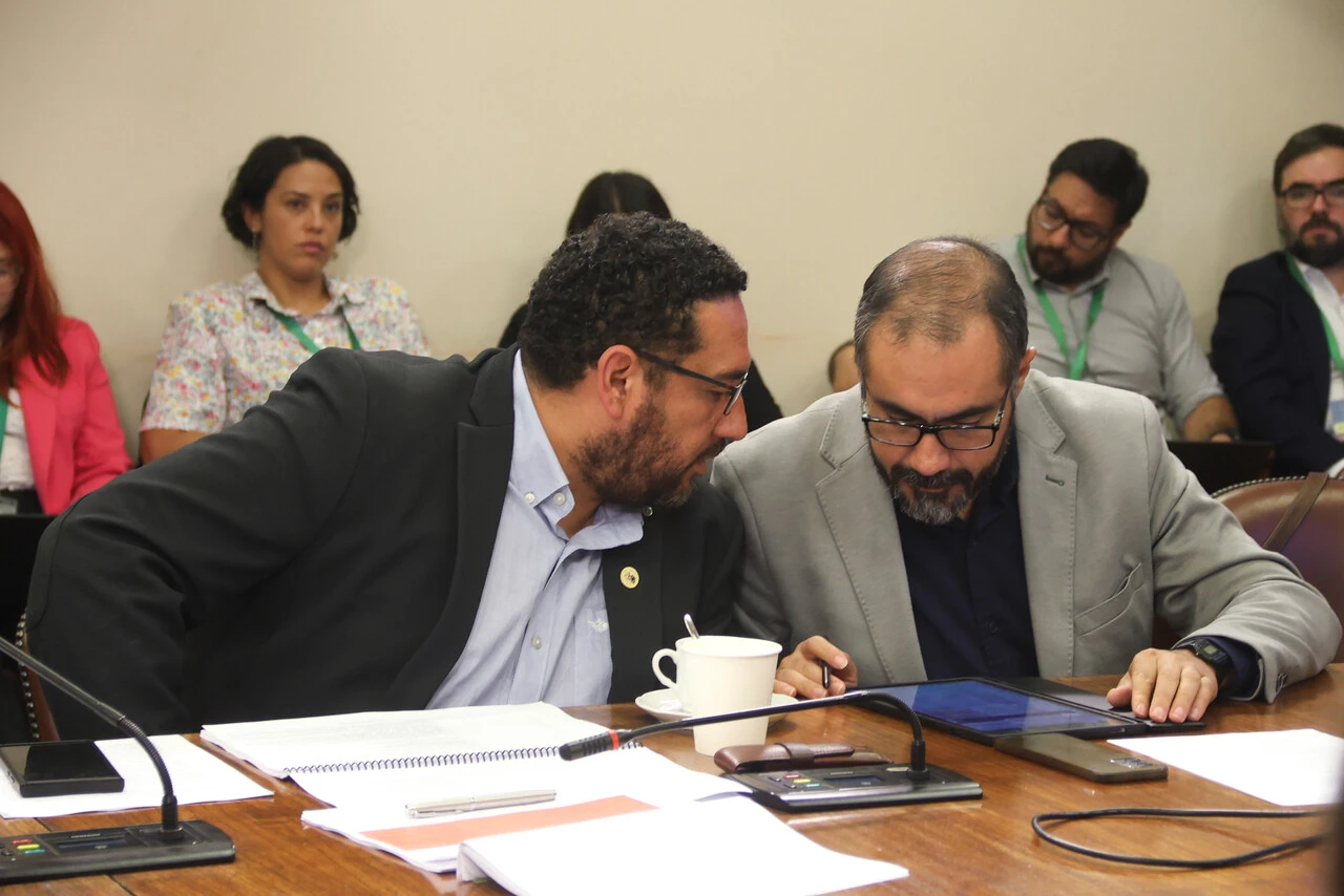 Nuevo CAE: 90% de universitarios pagarán sus carreras al recibir primer sueldo según proyecto de ley