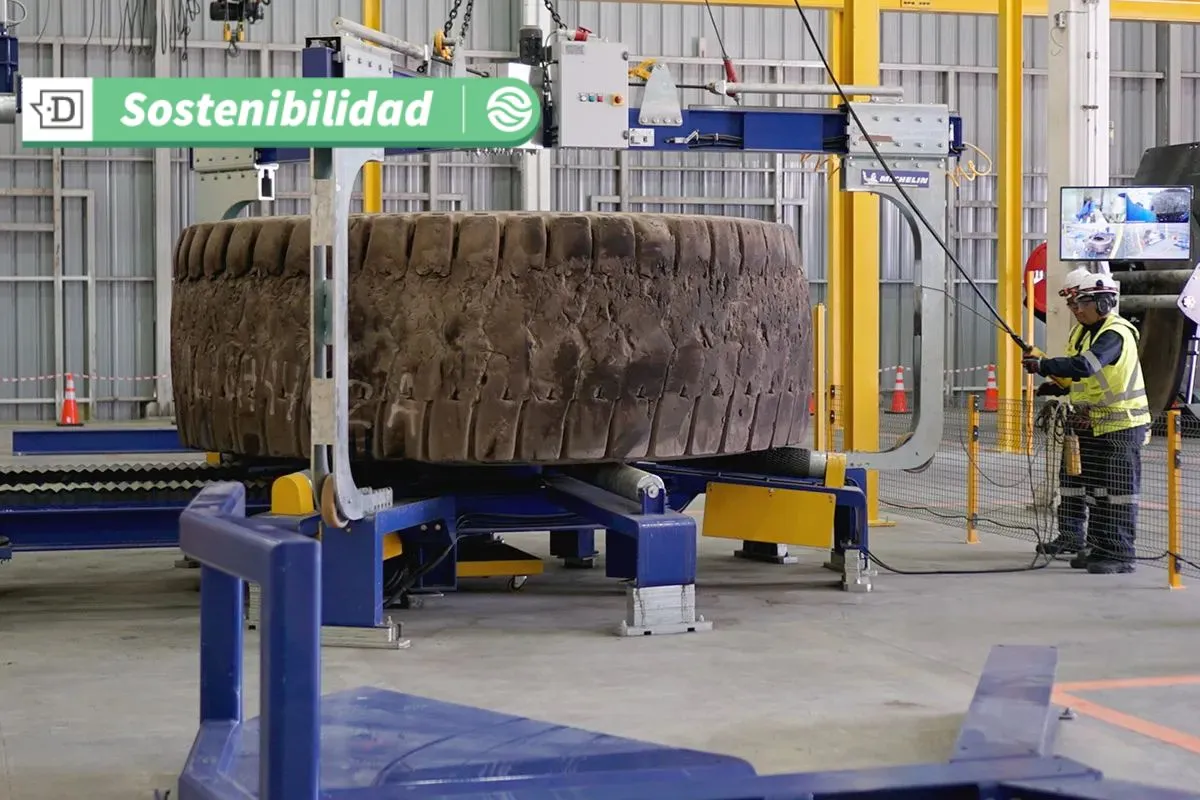 Minería chilena pionera en el mundo tras inaugurar planta que reciclará neumáticos: Boric valora iniciativa sostenible