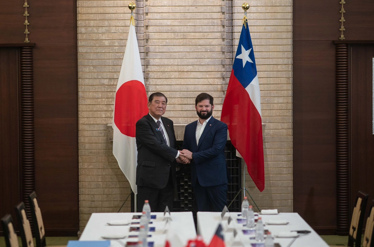 Presidente Boric se reúne con primer ministro de Japón Ishiba y tratan cooperación en comercio y seguridad