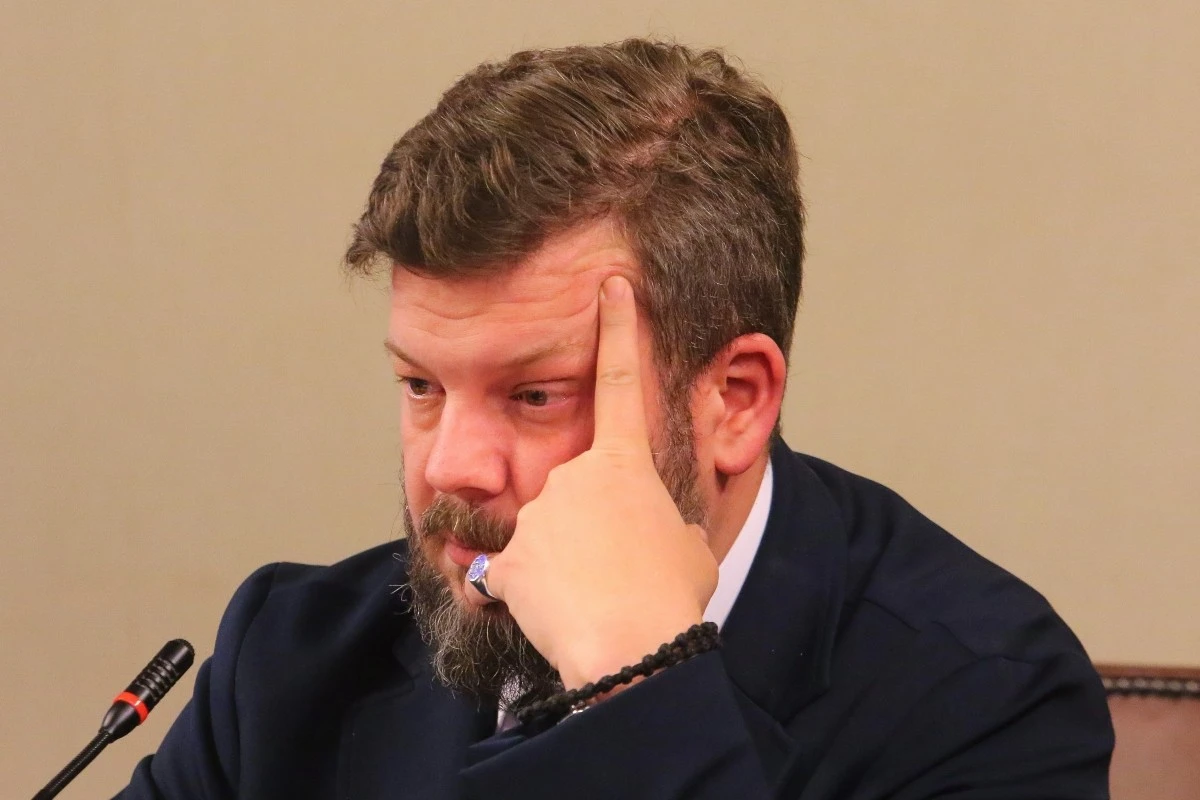 Johannes Kaiser presidenciable en picada: Duplicado por Tohá cae 40% de adhesión y empata con Winter