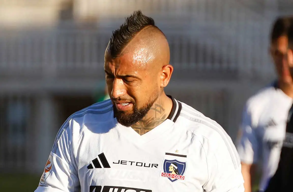 Colo Colo y nueva humillación: Tercera goleada al hilo, eliminado de Copa Libertadores y DT sería despedido