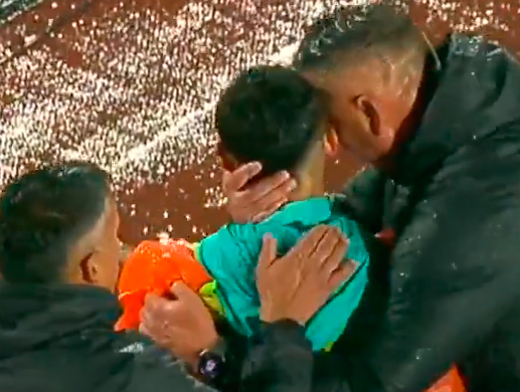 VIDEO| Jaime García y enseñanza en el fútbol: Reprende a su jugador por agredir a pasapelotas y le ofrece disculpas