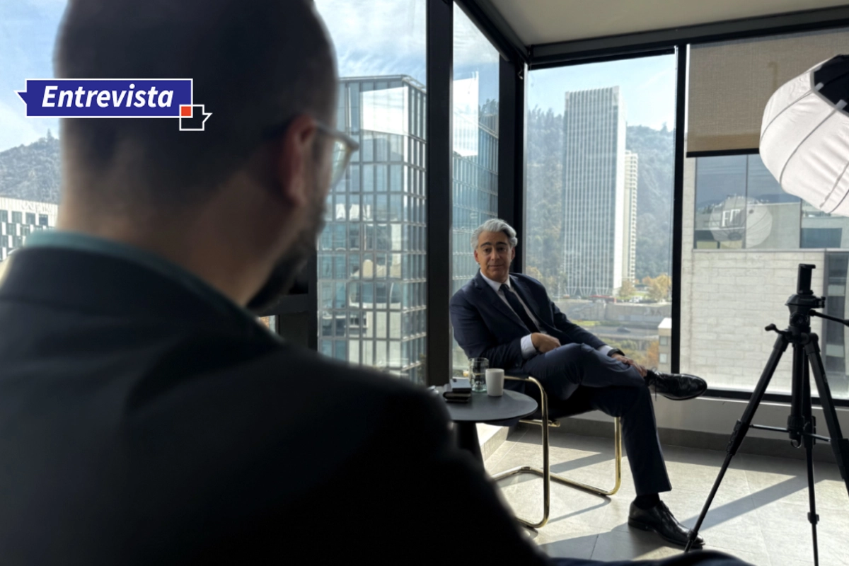 Marco Enríquez-Ominami carga contra el oficialismo y acusa exclusión de la 