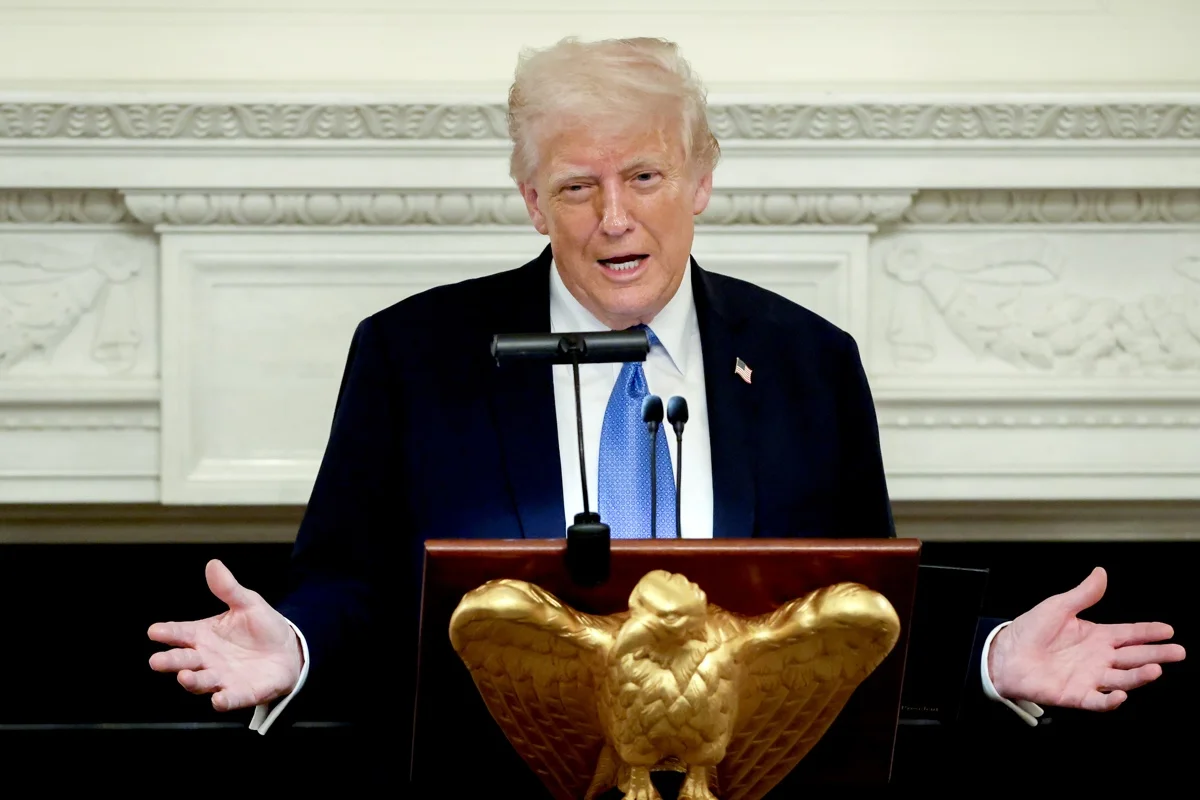 Donald Trump amenaza a la UE con aumento del 50% de aranceles y asegura que buscan 