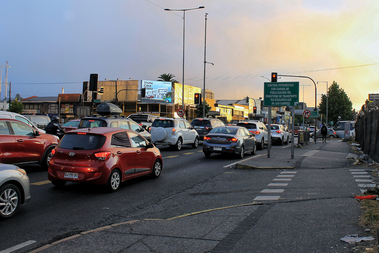 Restricción vehicular para este miércoles 28 de mayo: Las patentes que serán parteadas por circular