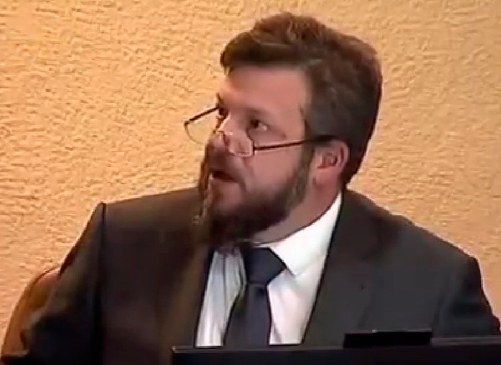 VIDEO| Un indignado Kaiser se para y se va de la Cuenta Pública: Dice que Boric lo insultó “con el aborto libre”