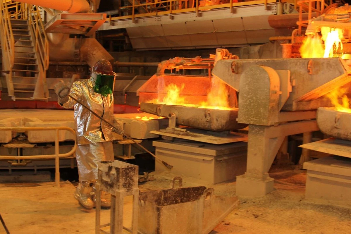 Imacec sorprende y reporta crecimiento de la economía de 2,5% en abril impulsado por minería y servicios