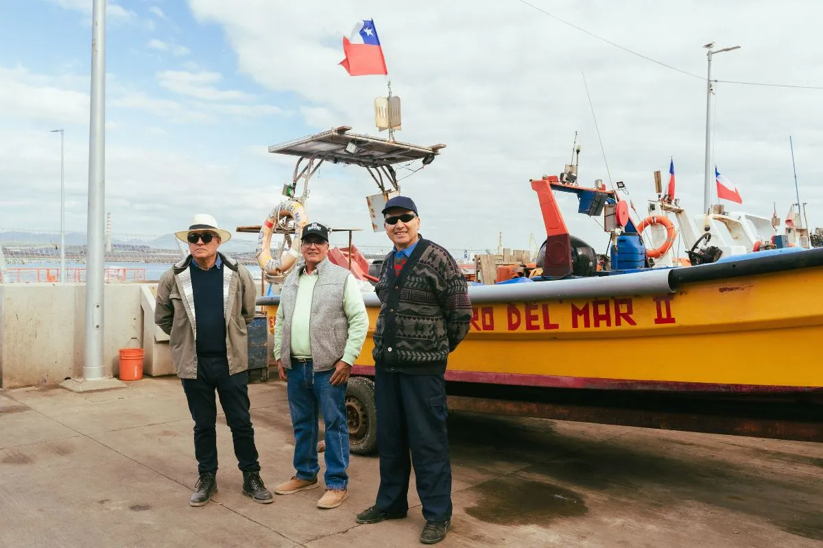 Las experiencias demostrativas se desarrollan con sindicatos de pescadores artesanales de las caletas de Ventanas y Maitencillo.