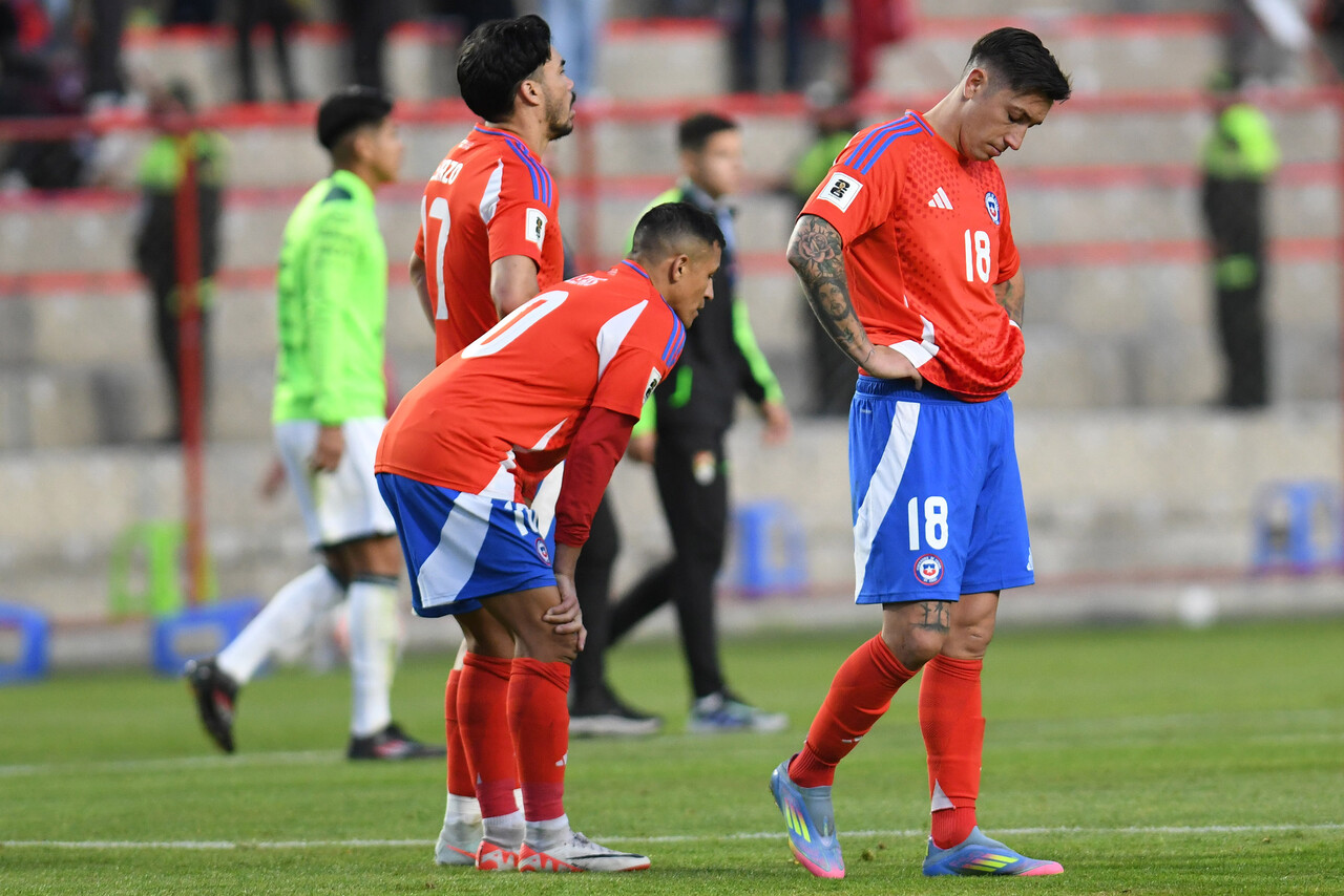 Chile queda fuera de su tercer mundial consecutivo tras no salir a competir en la altura de Bolivia