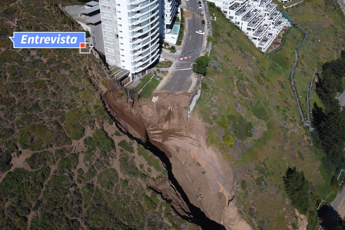 Socavón en Concón: Sistema frontal puede "generar flujos de agua de alta velocidad" y arrastre de material