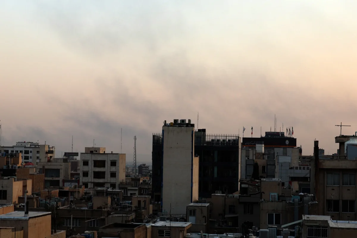 Cuarto día de ataques entre Israel e Irán acumulan 224 muertos y agudiza tensión de riesgo nuclear