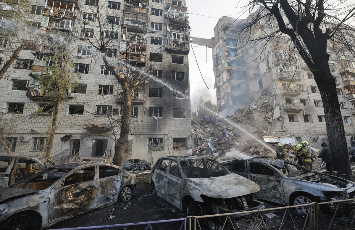 VIDEO| Rusia vuelve a atacar Ucrania: Mata a 15 personas en Kiev en plena cumbre del G7