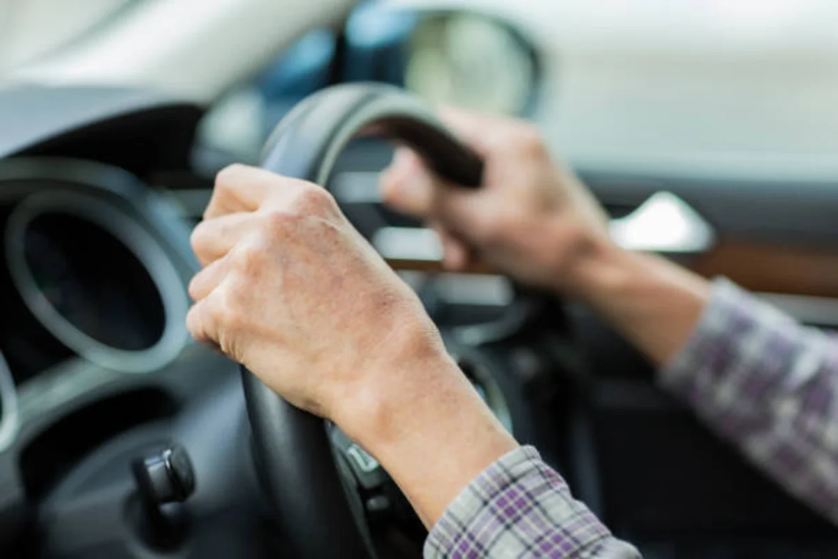 Sernac denuncia a automotora HDR al Ministerio Público por estafa: Autos de $14 millones no fueron entregados