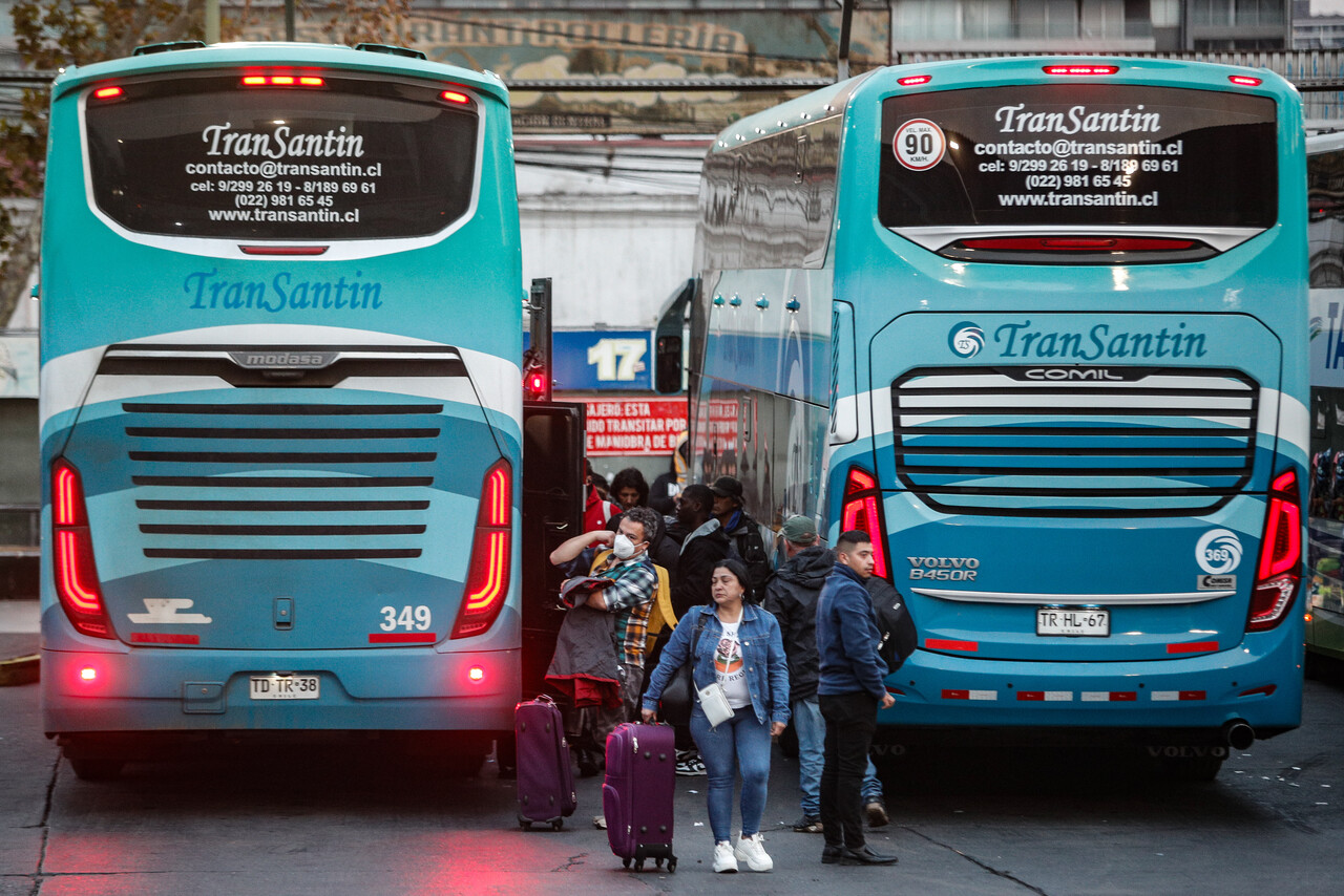 Vacaciones de invierno 2025: Estos son los importantes consejos de Sernac para hacer respetar tus derechos