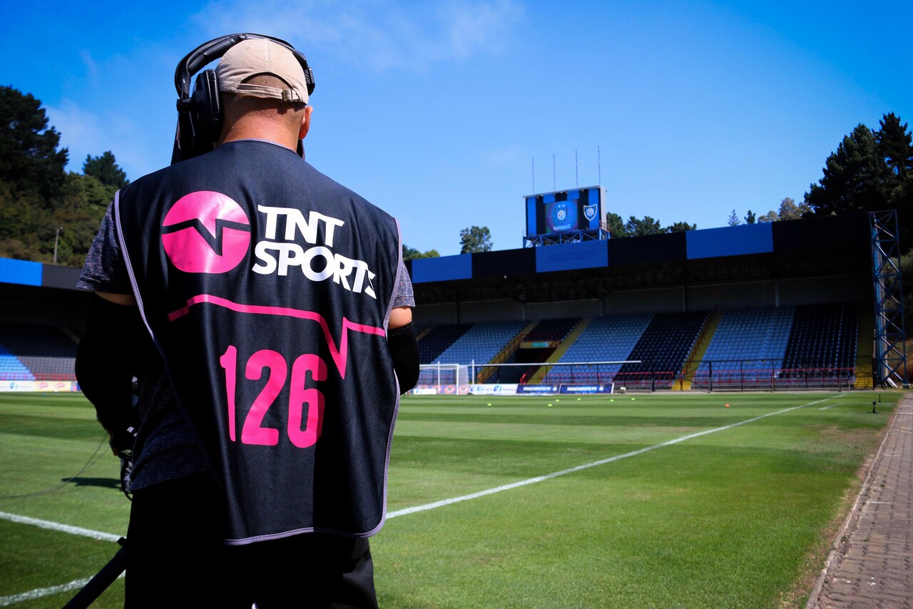 Sernac golpea la mesa a TNT Sports: Furia por fin de Estadio TNT podría llegar a la justicia