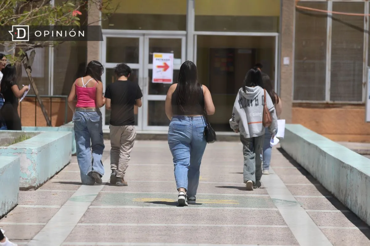 Las juventudes más conectadas y solas