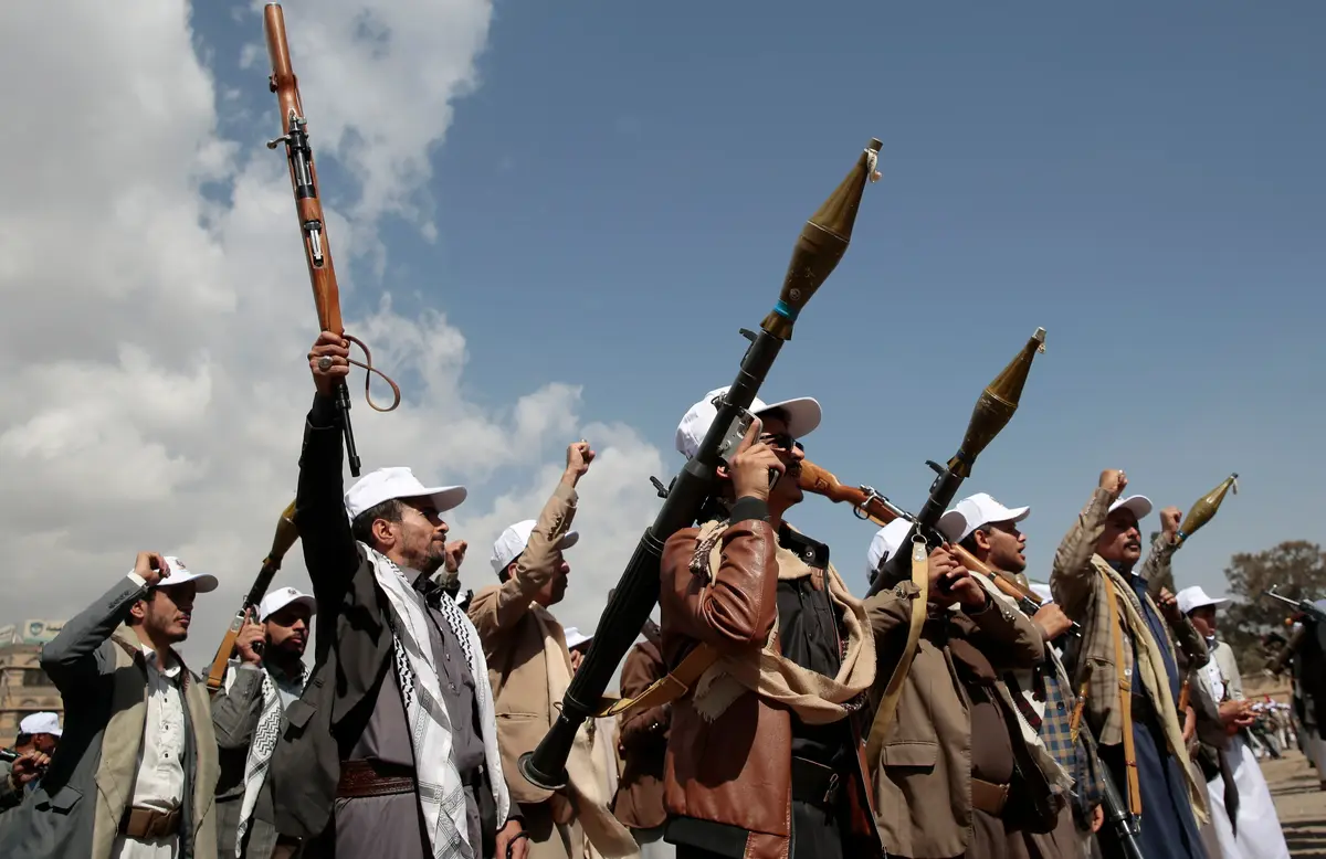Hutíes de Yemen amenazan con atacar buques de EE.UU. si este se involucra en guerra contra Irán