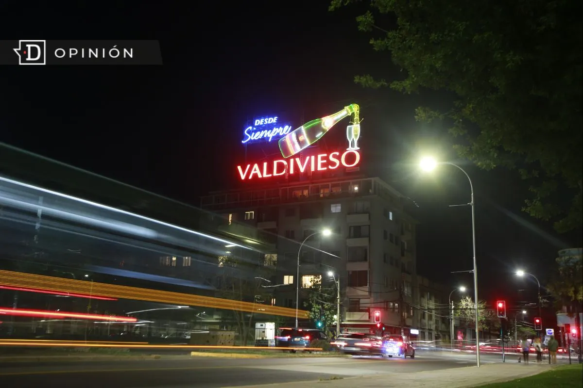 Repetición y Saturación: Los medios de comunicación y anuncios publicitarios