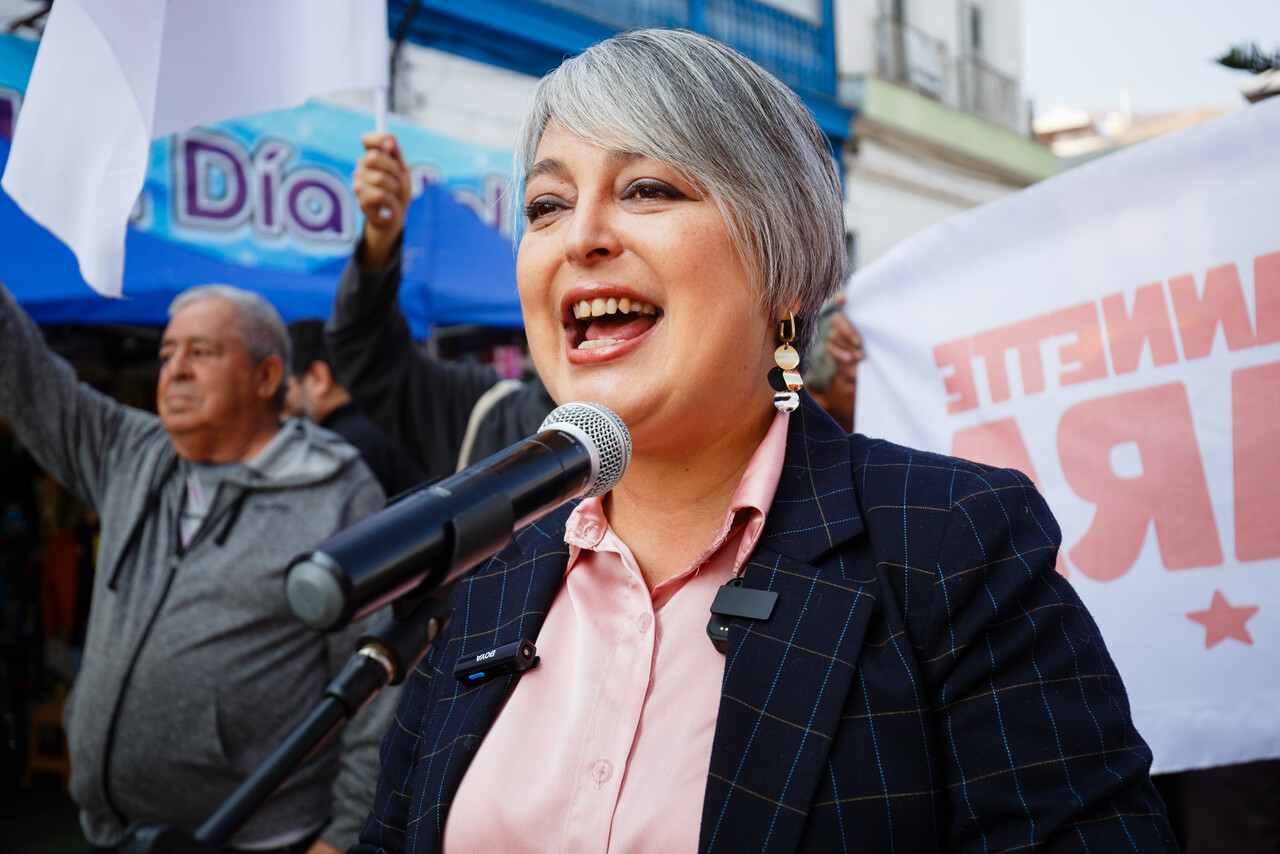 Jeannette Jara presenta paquete de medidas: Salud, vivienda y sueldo vital al centro de su agenda
