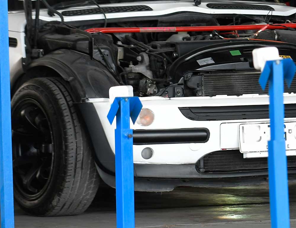 Alerta de seguridad de Sernac provoca preocupación: 2.634 camionetas tienen falla que podría activar airbag