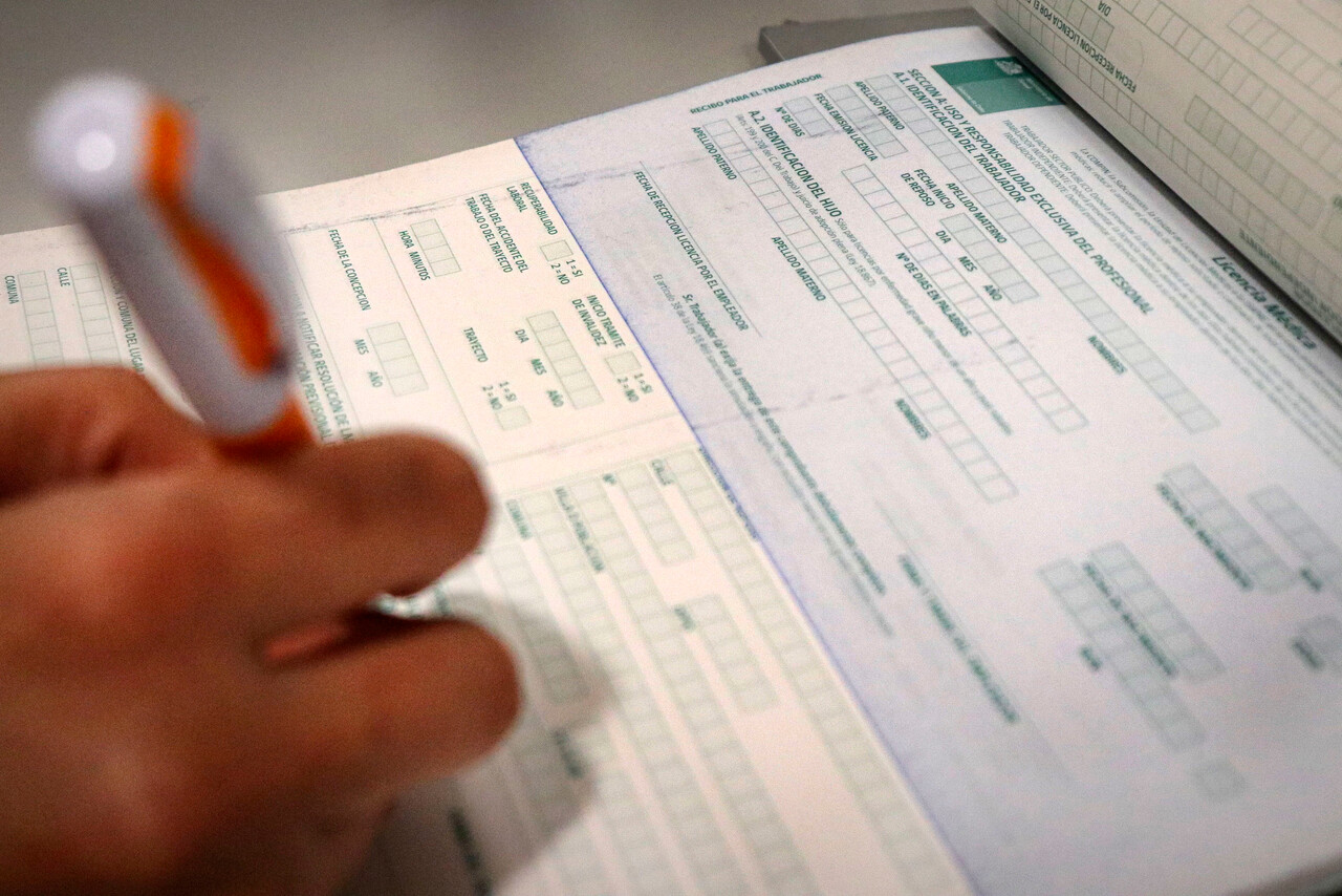 Contraloría aumenta el Caso Licencias: 3.500 funcionarios obtuvieron documentos de los 44 médicos investigados por fraude