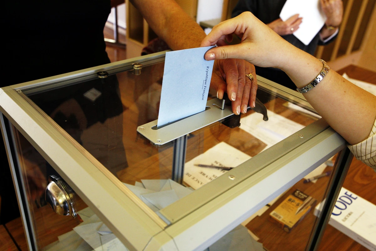 ¿Voto por obligación o por elección? El caso chileno y la experiencia internacional
