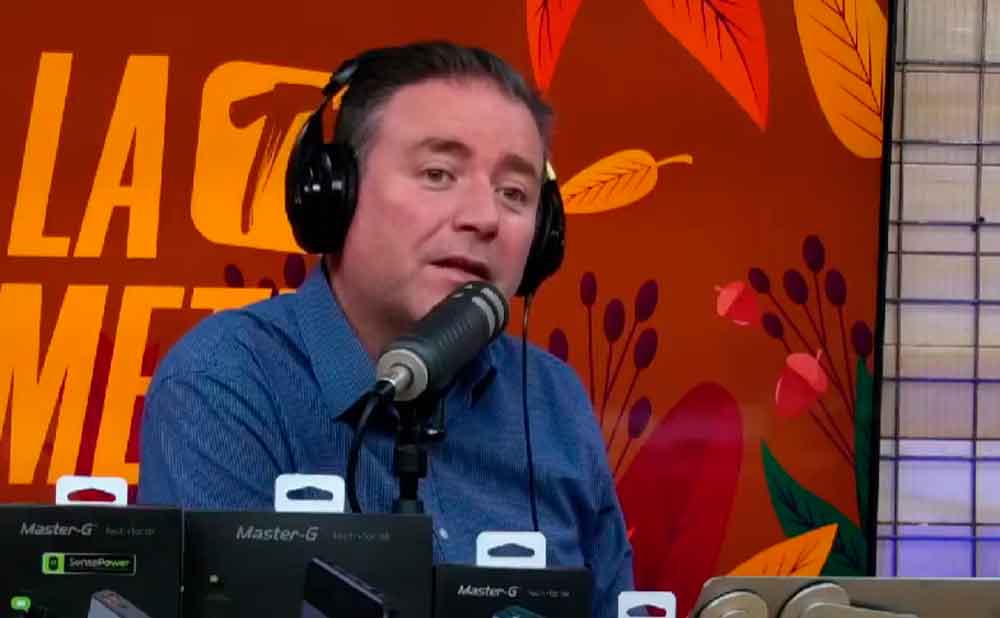 VIDEO| Christian Pino se llena de críticas por broma radial sobre Jeannette Jara: 
