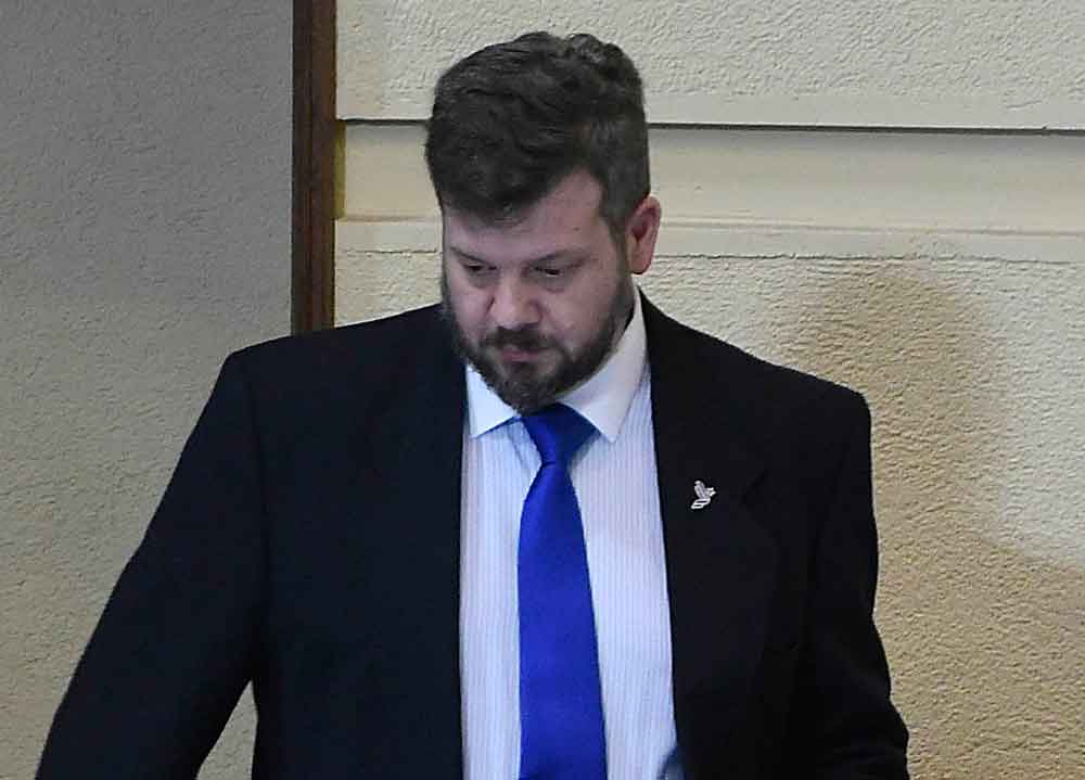 Kaiser es denunciado al Servel por sus dichos sobre apoyar un Golpe de Estado: 