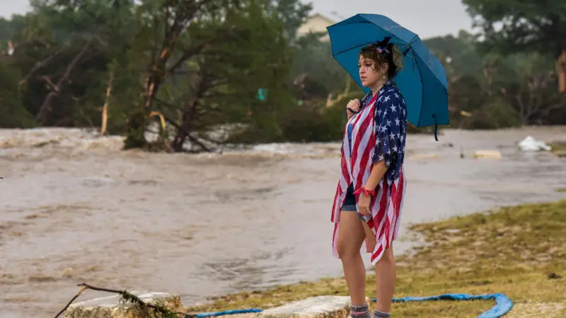Tragedia en Texas: a 68 se elevaron los muertos a raíz de inundaciones y Cancillería chilena entregó sus condolencias