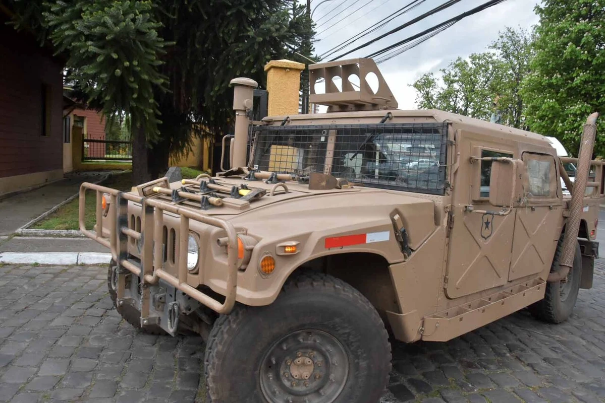 Gobierno anuncia acciones tras nuevo hallazgo de drogas en FFAA: Revisarán lockers en recintos militares