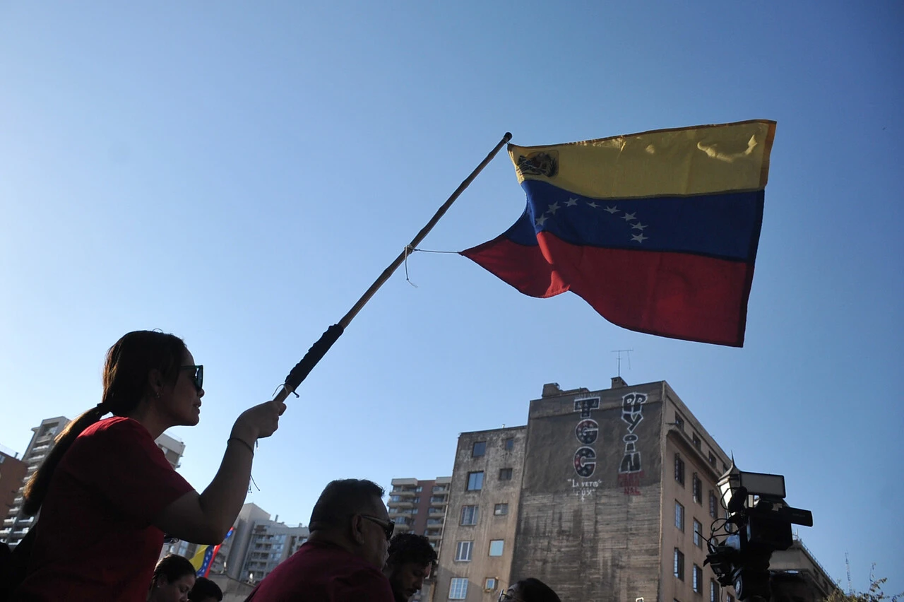 Voto migrante podría superar el 10% con la normativa actual: Padrón definitivo cierra este sábado
