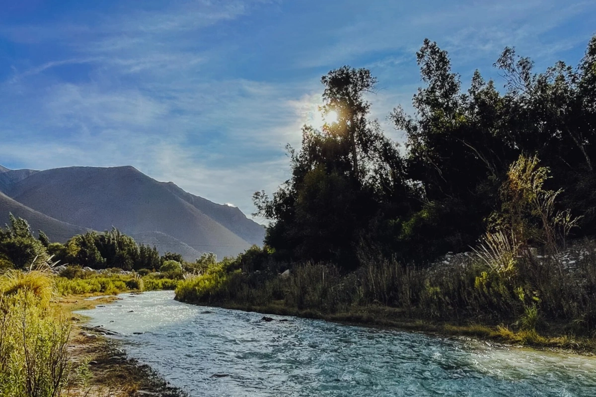 Empieza a regir nuevo derecho de agua para preservar salud de los ríos: Conservación se enfrentará a grandes regantes o minería