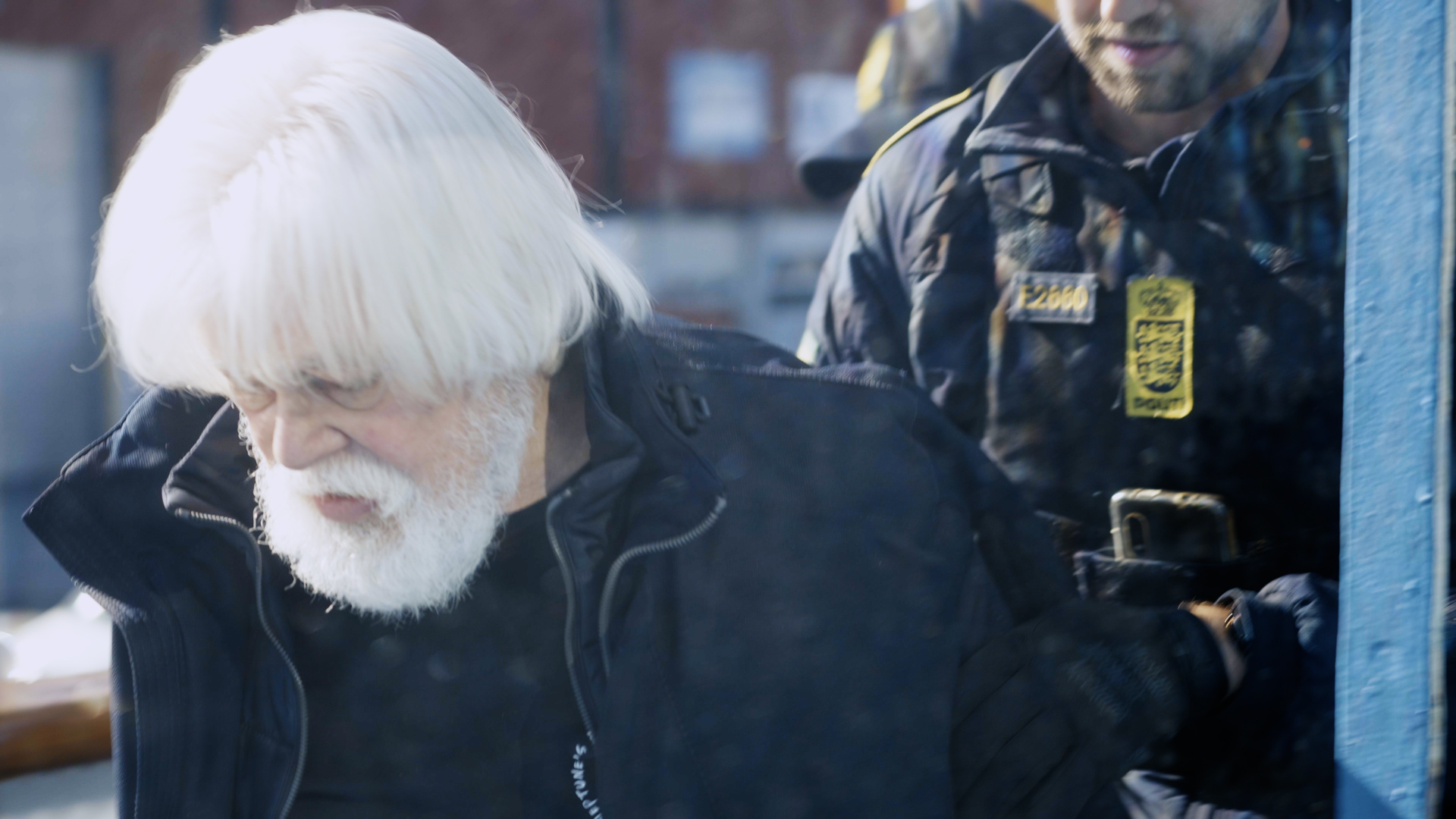 Japón logra capturar a activista y principal enemigo de su industria ballenera: Paul Watson