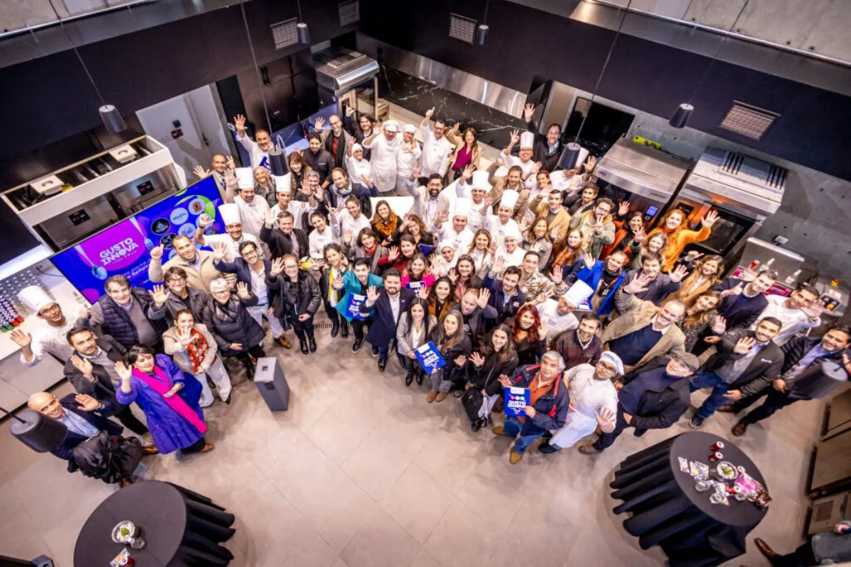 En la versión 2025, participaron nueve empresas de siete regiones del país, involucrando a más de 60 estudiantes y 10 docentes, trabajando de forma colaborativa con actores de la industria alimentaria.