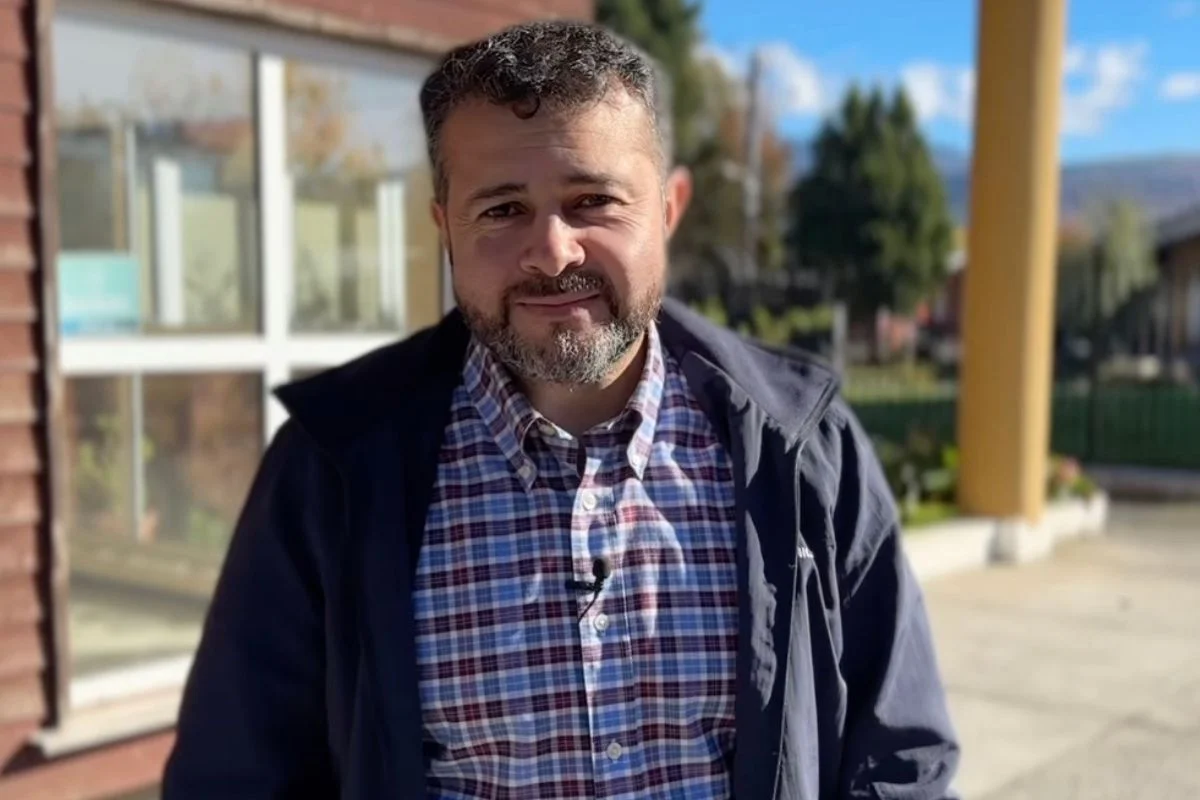 Contraloría inicia sumario contra alcalde de Melipeuco tras contratos a 4 familiares e irregularidades en cuentas
